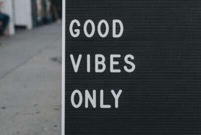 cropped-mark-adriane-muS2RraYRuQ-unsplash-e1561886341322-1.jpg